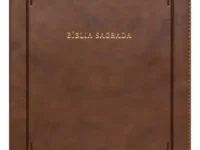 Bíblia Sagrada Slim NVI Letra Grande com capa em Couro Soft marrom barroca