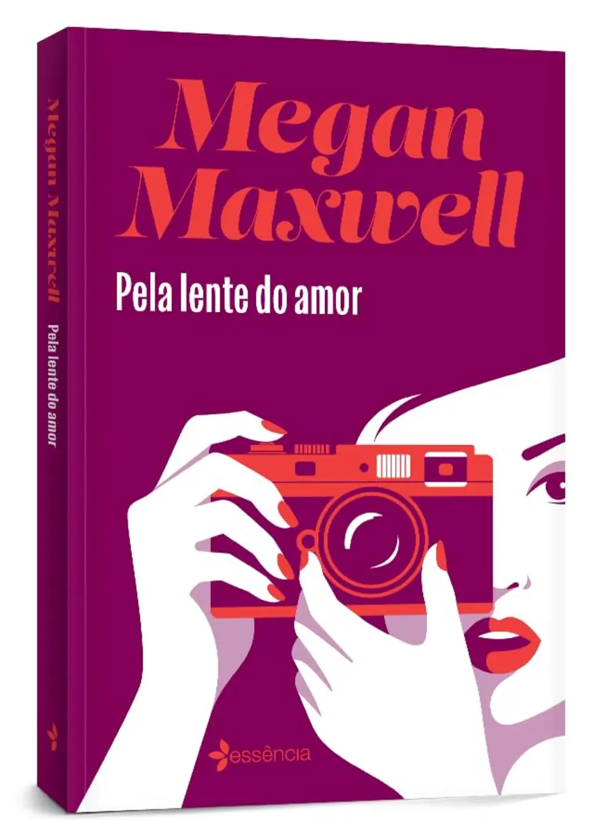 Pessoa lendo o livro Pela lente do amor em um ambiente aconchegante
