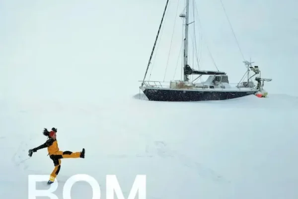 Capa do Livro Bom dia, inverno de Tamara Klink, com veleiro em paisagem de gelo