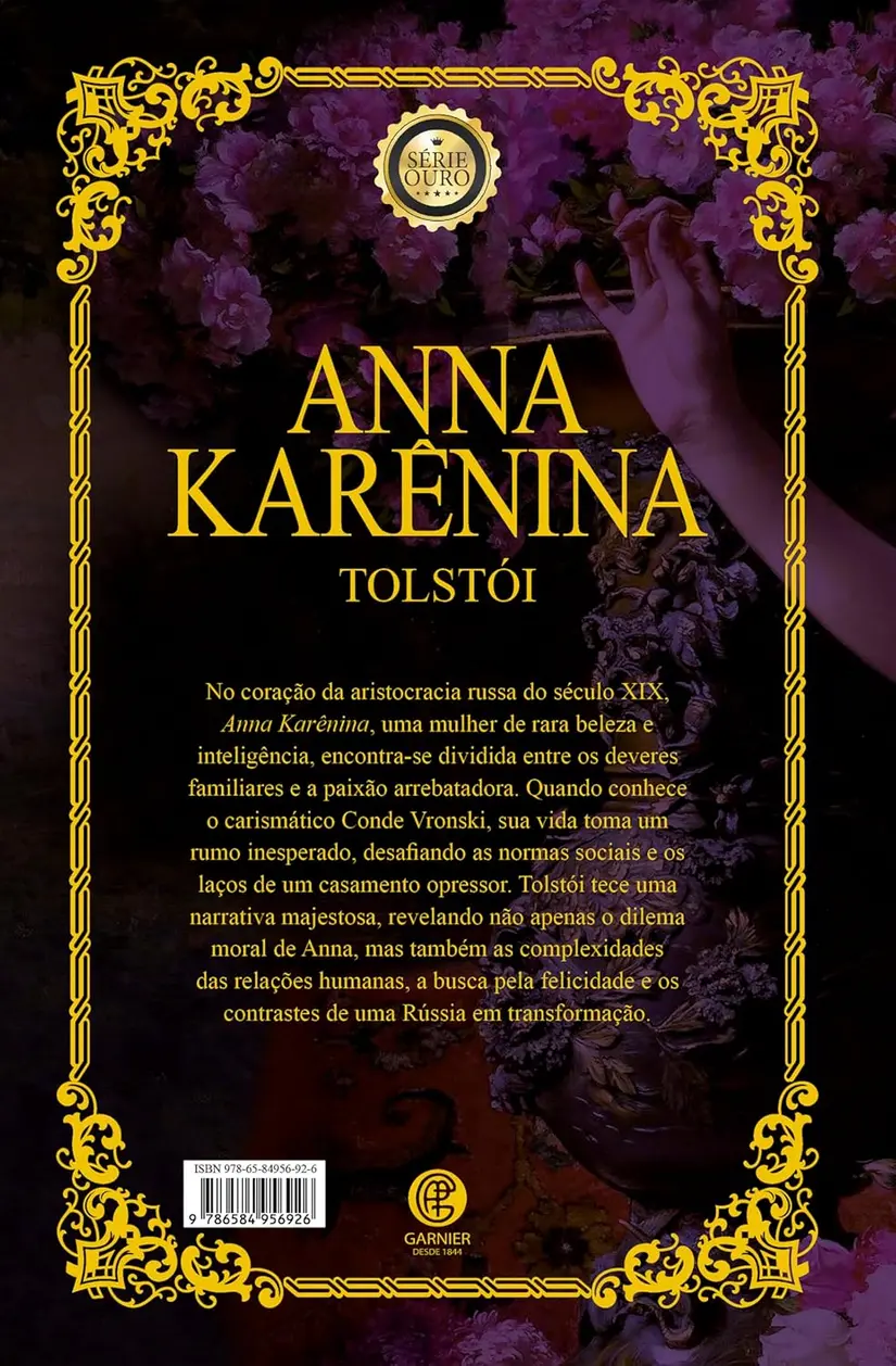 Detalhe da capa almofadada azul-escura com hot-stamping dourado do livro Anna Karenina.