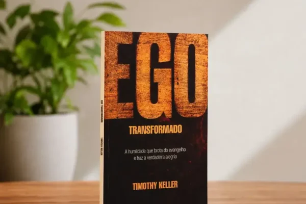 Capa mole do livro Ego Transformado, de Timothy Keller, com fundo branco.